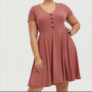 Elegant Mauve Button-Front Dress